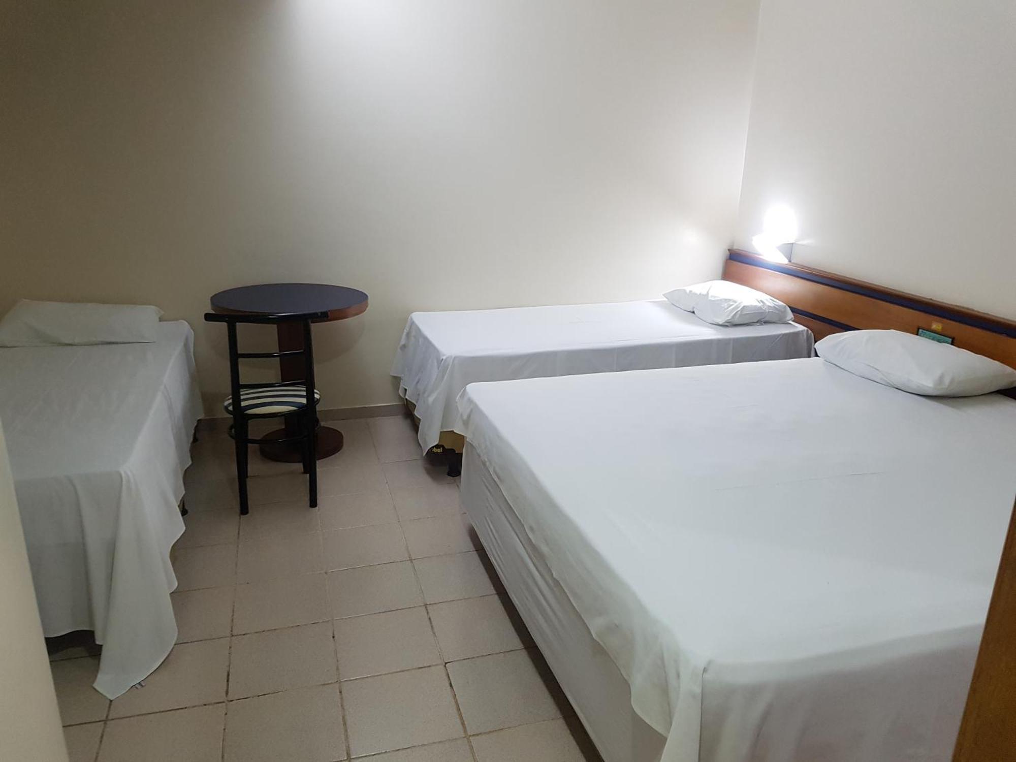 Oft Plaza Oeste Hotel Goiânia Cameră foto